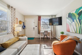 Family Friends and free parking close to downtown
